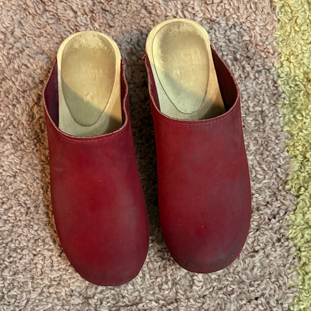 Sven Plain Jane Clogs 40